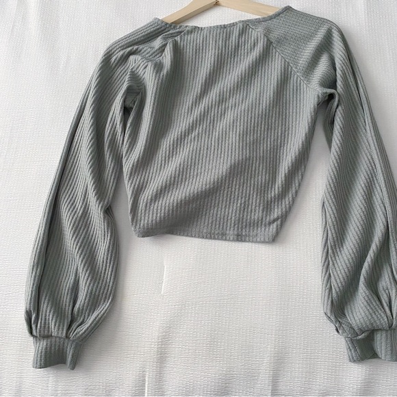 Sage Cropped Ruched Drawstring Chest Thermal / Waffle Knit Long Sleeve Top - Picture 6 of 7